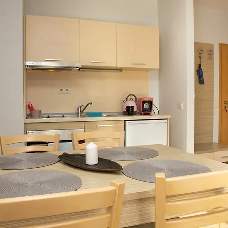 Sunny In A Complex With A Pool And Gym By Flаt Manаger Sunny Beach