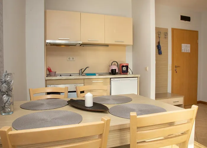 Sunny In A Complex With A Pool And Gym By Flаt Manаger Слънчев бряг