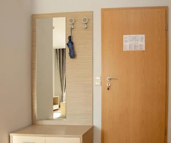 Sunny In A Complex With A Pool And Gym By Flаt Manаger Слънчев бряг